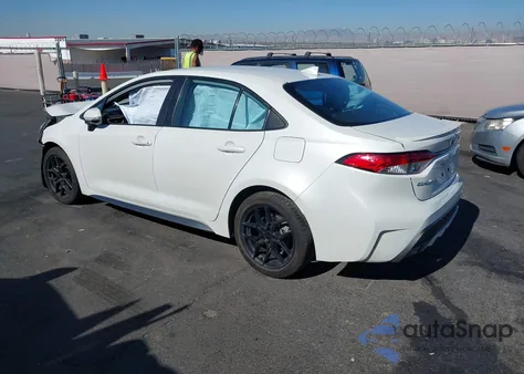 2021 Toyota Corolla Se/Night Shade z USA, uszkodzony, nr VIN 5YFS4MCE9MP086819